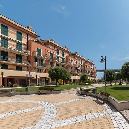 Gf Holiday Suite 3 Varazze Exterior photo