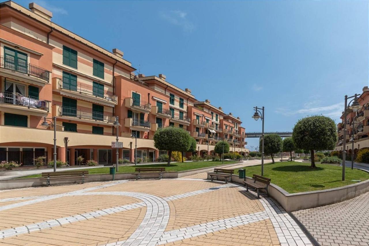Gf Holiday Suite 3 Varazze Exterior photo